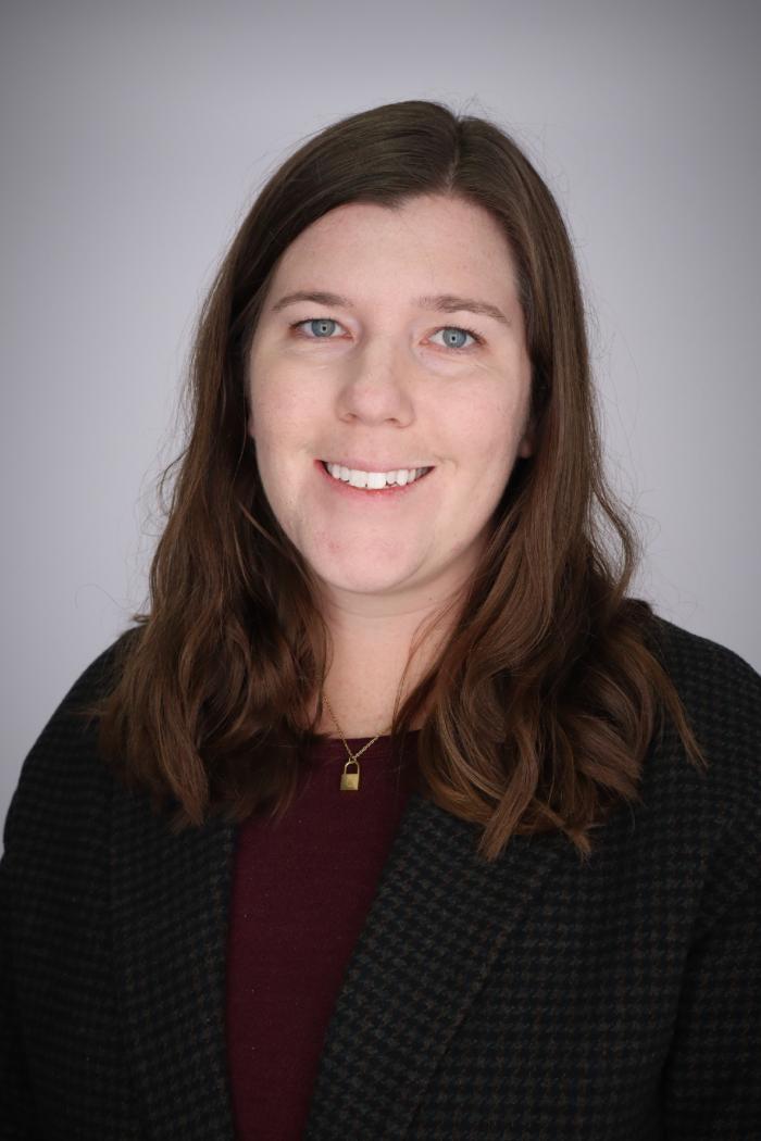 Kelly Charwat Headshot